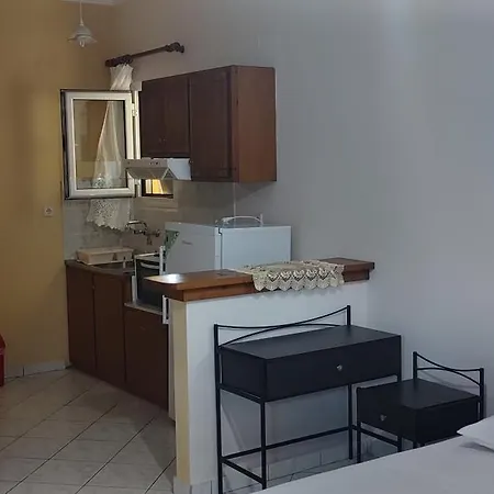 Gialos Apartment *